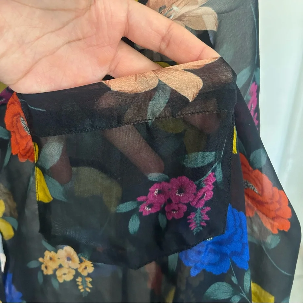 Johnny Was Jade Hunni Silk Blouse in the Wild Blooms print - Picture 2 of 8